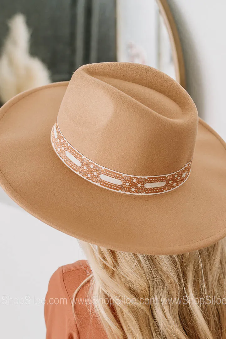 Dream Weaver Belted Hat | Colors