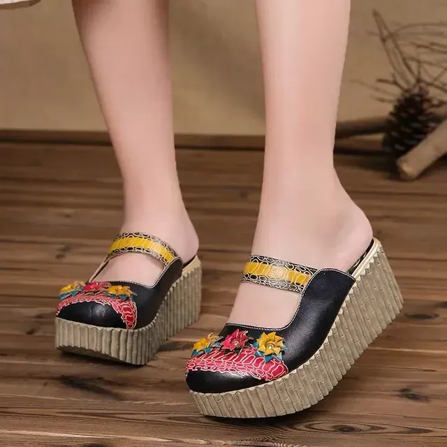 Sabrina Women's Clogs